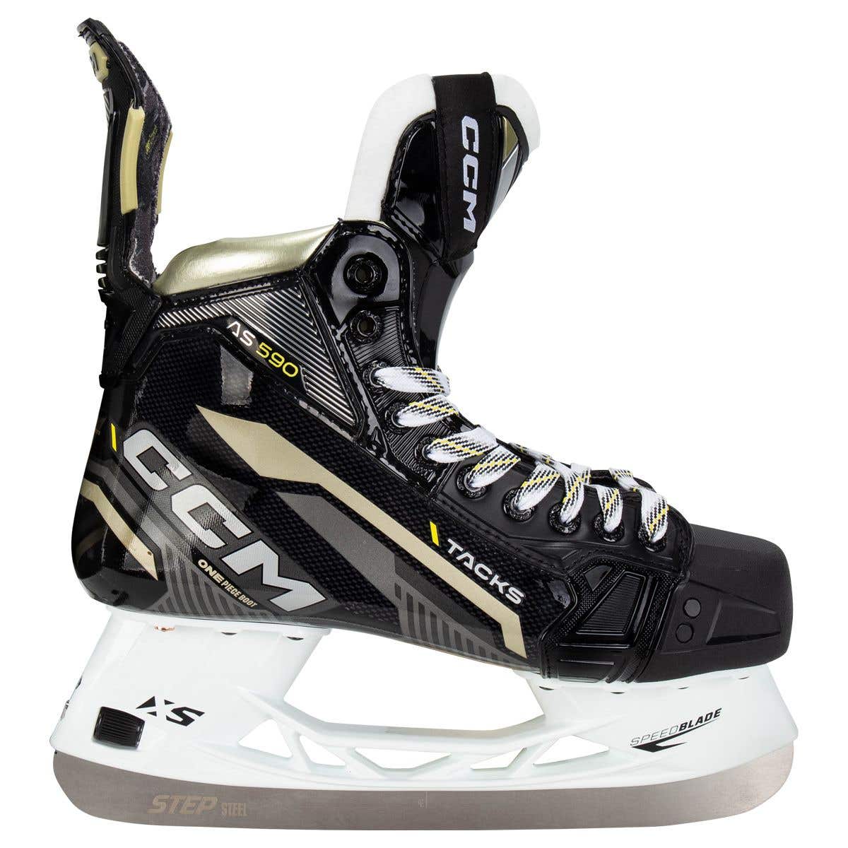 CCM Tacks AS-590 hockey skate