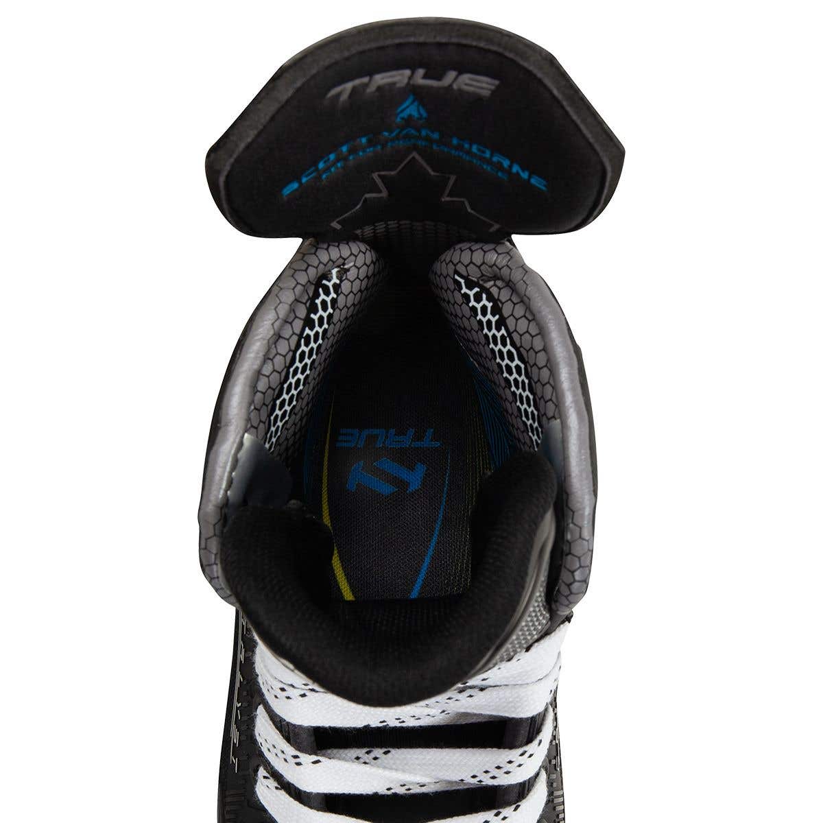 True Catalyst 9X4 - angle 9